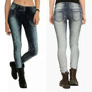 💙 Lovesick Acid Wash Skinny Jegging Jeans
